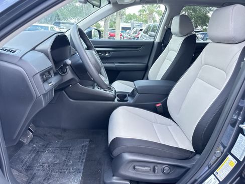 Used 2026 Honda CR-V EX image 13