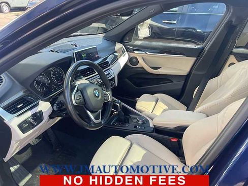 Used 2018 BMW X1 xDrive28i w/ Premium Package image 2