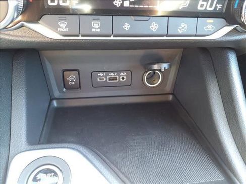 New 2025 Nissan Sentra SV w/ All-Weather Package image 16