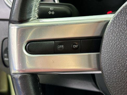 Used 2006 Ford Mustang GT image 22