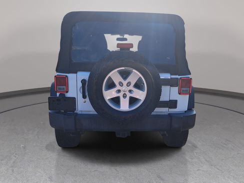 Used 2018 Jeep Wrangler Unlimited Sport S AWD/4WD image 6