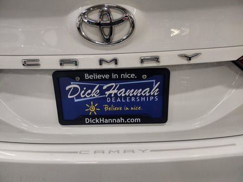 Used 2019 Toyota Camry LE w/ Carpet Mat Package FWD image 15