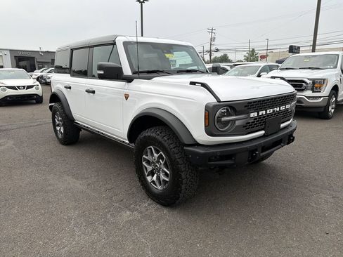 Used 2025 Ford Bronco Badlands AWD/4WD image 7