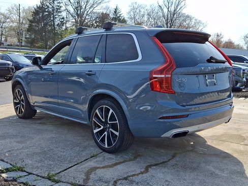 Used 2020 Volvo XC90 T6 Momentum w/ Protection Package Premier AWD/4WD image 4