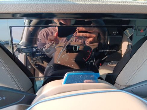 New 2026 GMC Yukon XL Denali image 9