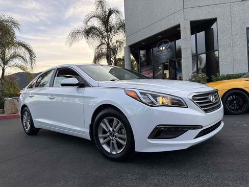 Used 2015 Hyundai Sonata SE image 7