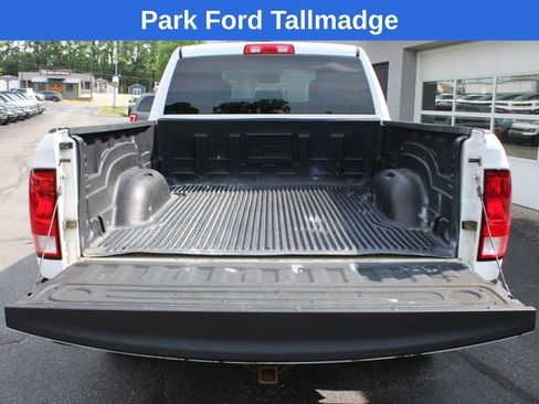 Used 2015 RAM 1500 Tradesman RWD image 4
