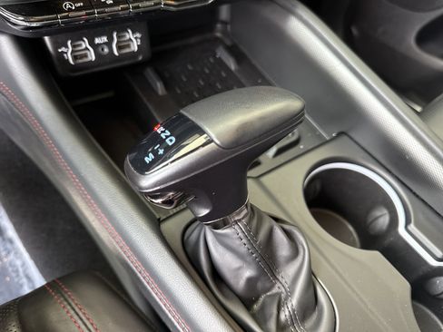 Used 2025 Dodge Durango GT AWD/4WD image 25