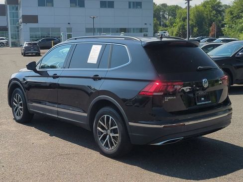 Used 2020 Volkswagen Tiguan SE w/ Panoramic Sunroof Package FWD image 5