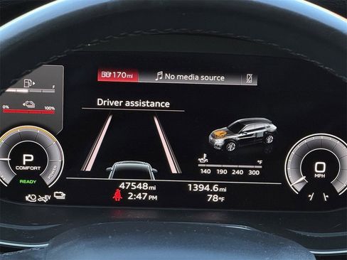 Used 2023 Audi Q5 e Premium Plus w/ Premium Plus Package image 16