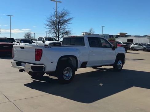 New 2026 Chevrolet Silverado 3500 LT w/ Safety Package AWD/4WD image 4