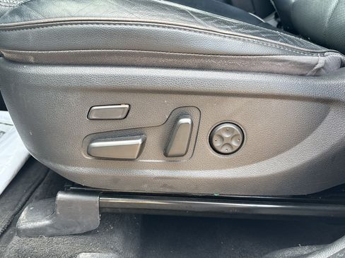 Used 2021 Hyundai Santa Fe Limited FWD image 10