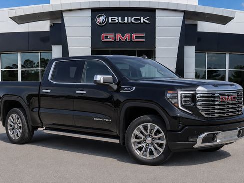 Used 2023 GMC Sierra 1500 Denali w/ Denali Reserve Package AWD/4WD image 3
