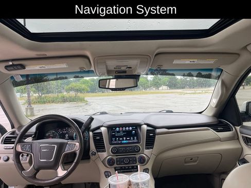 Used 2018 GMC Yukon Denali w/ Open Road Package AWD/4WD image 12