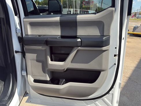 Used 2020 Ford F250 XL w/ Power Equipment Group AWD/4WD image 13