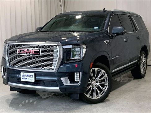 Used 2021 GMC Yukon Denali w/ Denali Premium Package RWD image 2