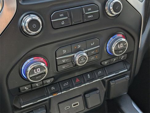 Used 2022 GMC Sierra 1500 SLT w/ SLT Premium Package image 25