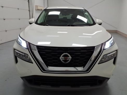 Used 2021 Nissan Rogue SV FWD image 8