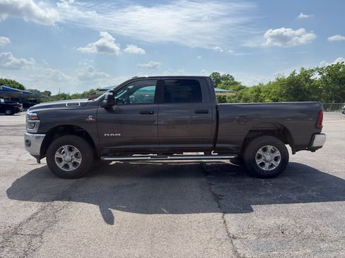 New 2026 RAM 2500 Lone Star AWD/4WD image 8