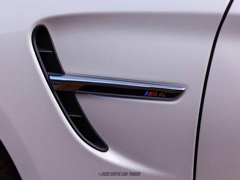 Used 2015 BMW M4 Convertible image 77