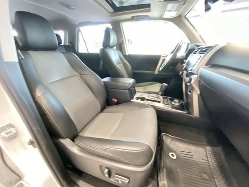 Certified 2024 Toyota 4Runner SR5 Premium w/ Moonroof Package AWD/4WD image 29