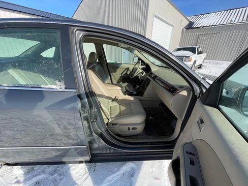 Used 2005 Ford Five Hundred Limited image 27