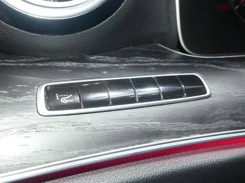 Used 2020 Mercedes-Benz E 350 4MATIC Sedan w/ Premium Package image 30