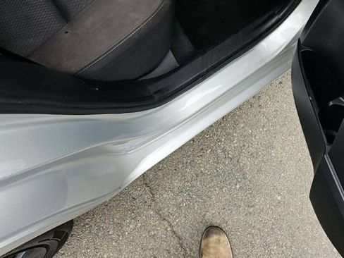 Used 2017 Toyota Corolla LE FWD image 14