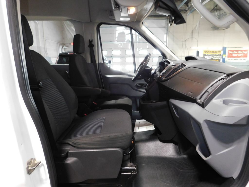 Used 2018 Ford Transit 150 XLT RWD image 86