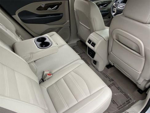 Used 2023 GMC Terrain Denali w/ Denali Premium Package image 14