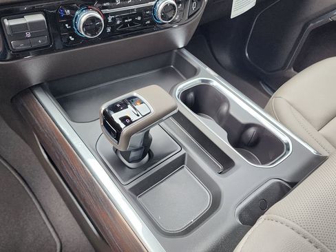 New 2026 GMC Sierra 1500 SLT w/ SLT Premium Plus Package image 31