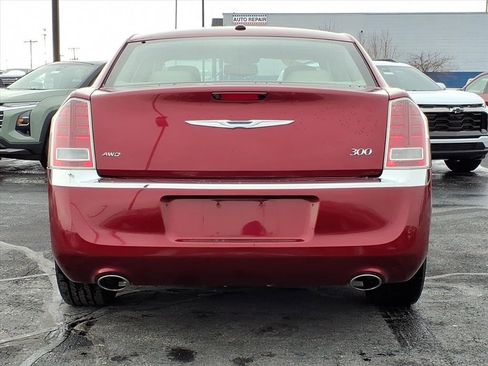 Used 2014 Chrysler 300 AWD w/ Driver Convenience Group image 19