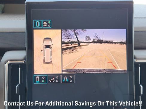 New 2026 GMC Yukon Denali w/ Sun & Power Step Package AWD/4WD image 13