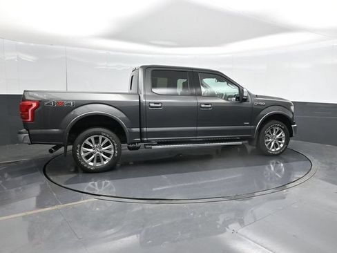 Used 2016 Ford F150 Lariat w/ Equipment Group 502A Luxury AWD/4WD image 4