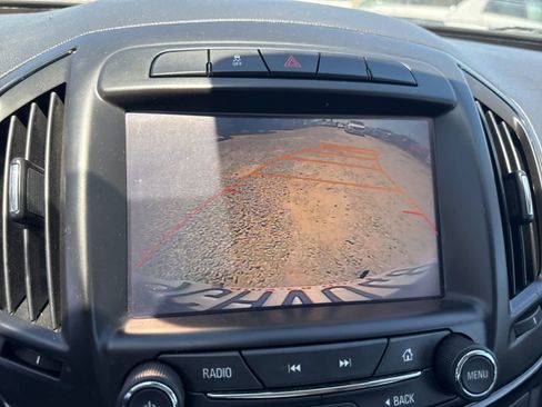 Used 2017 Buick Regal FWD image 23