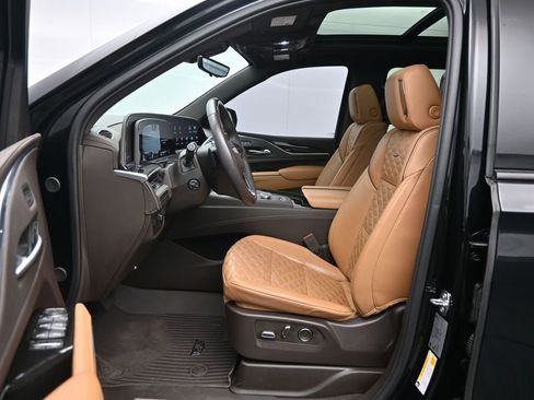 Used 2024 Cadillac Escalade ESV Sport w/ Touring Package AWD/4WD image 23