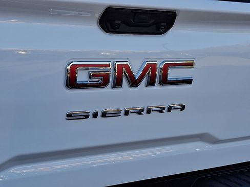 New 2026 GMC Sierra 3500 Pro image 4