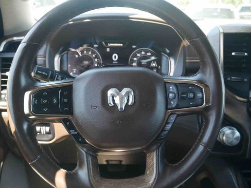Used 2025 RAM 1500 Limited AWD/4WD image 45