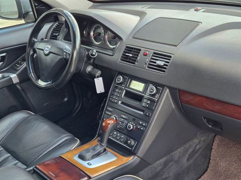 Used 2013 Volvo XC90 3.2 image 27