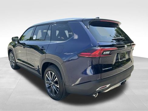 New 2026 Toyota Grand Highlander AWD Hybrid image 3