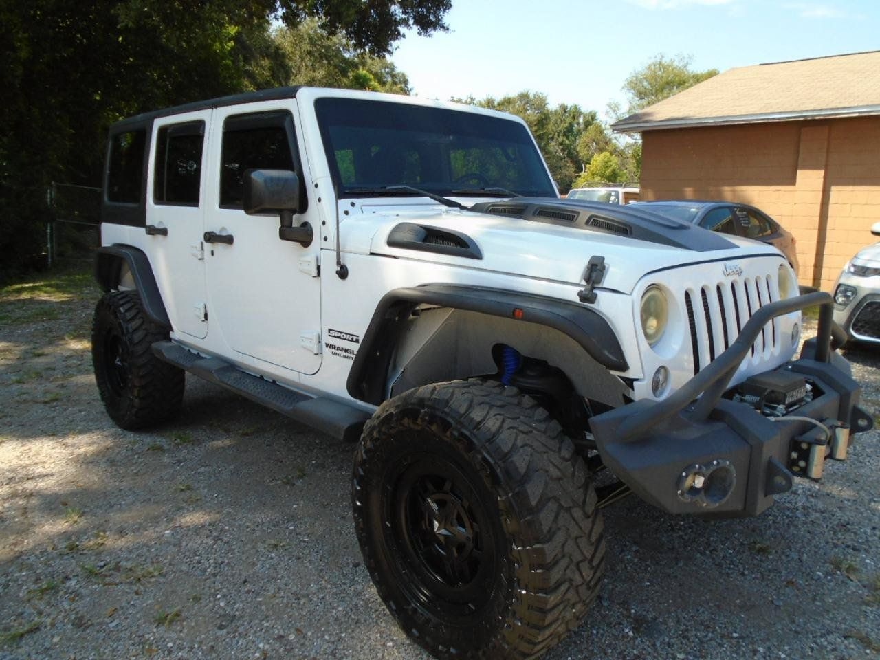 Used 2015 Jeep Wrangler Unlimited Sport w/ Quick Order Package 24S AWD/4WD image 3