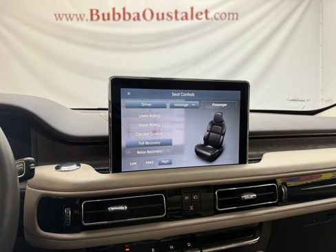 Used 2022 Lincoln Aviator Reserve w/ Equipment Group 201A image 12