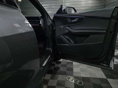 Used 2019 Audi Q8 Prestige image 36