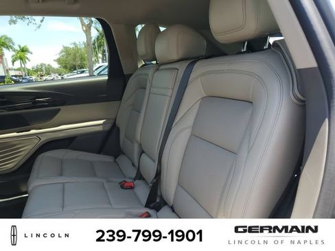 Certified 2025 Lincoln Nautilus Premier AWD/4WD image 20