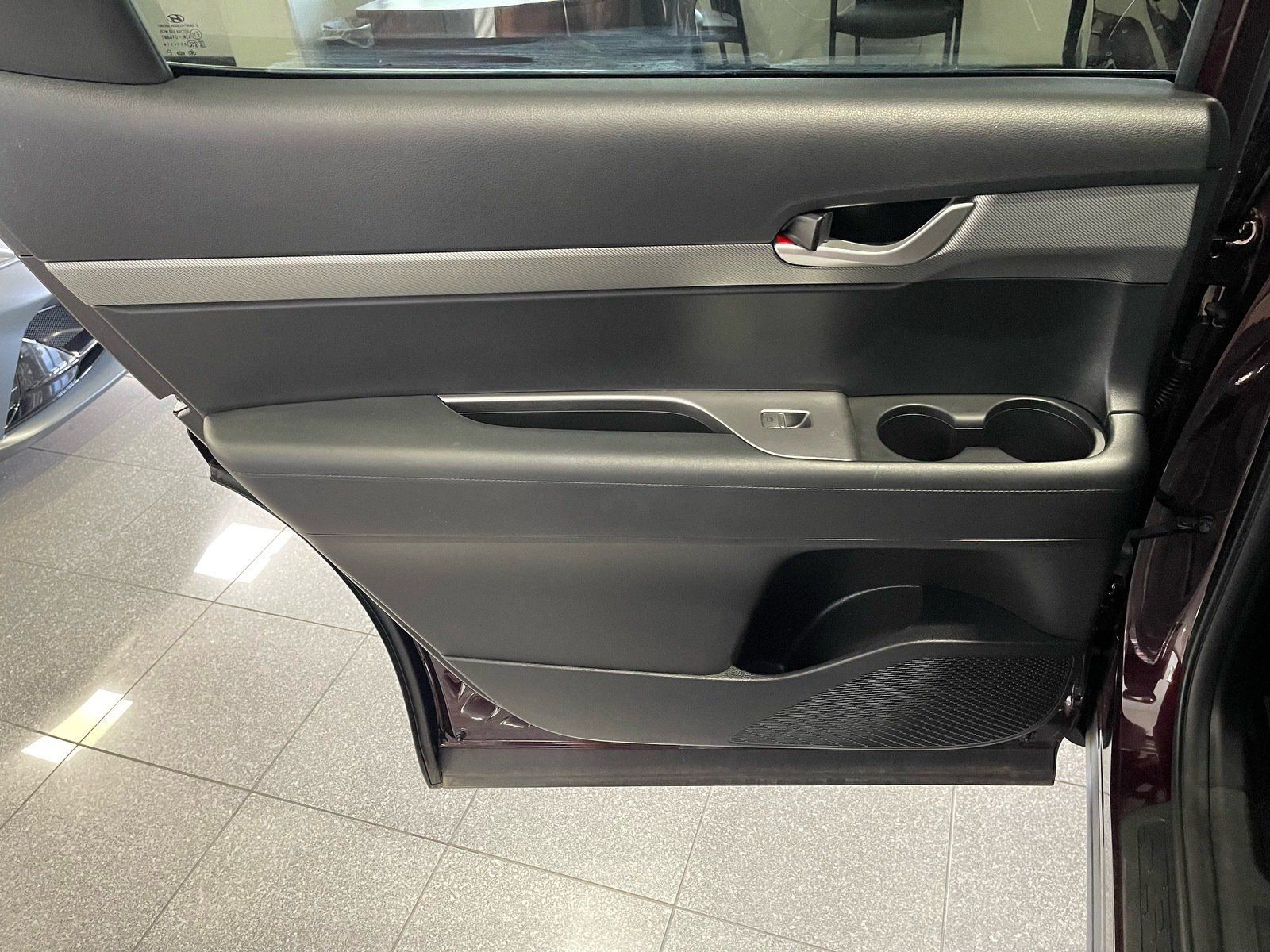Used 2025 Hyundai Palisade SEL FWD image 31