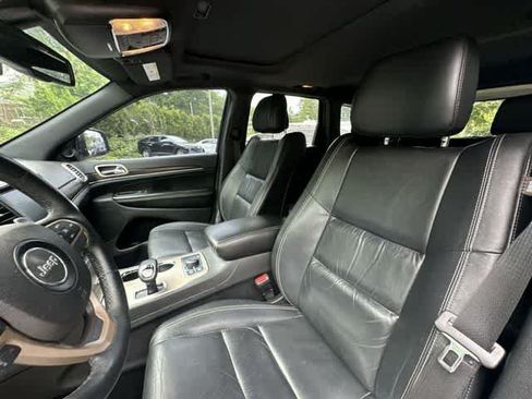 Used 2014 Jeep Grand Cherokee Limited AWD/4WD image 16