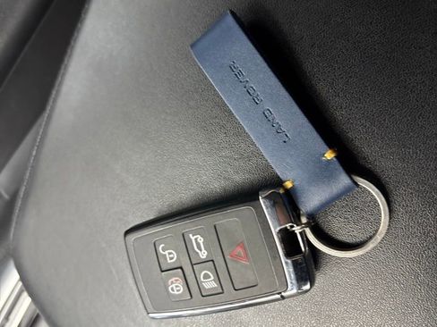 Used 2022 Land Rover Range Rover Sport HSE Silver Edition image 47