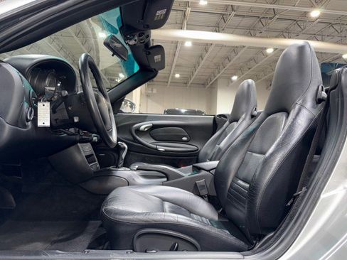 Used 2004 Porsche 911 Carrera 4 image 10