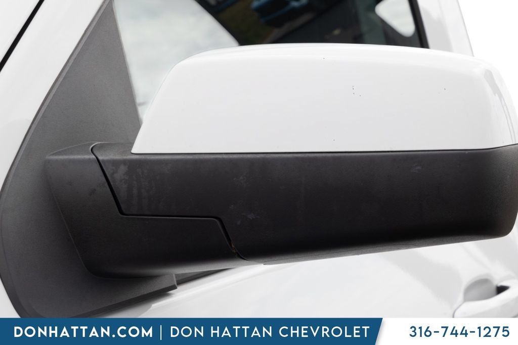 Used 2018 Chevrolet Silverado 1500 LT w/ All Star Edition AWD/4WD image 26