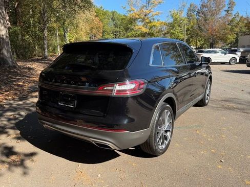 Used 2022 Lincoln Nautilus Reserve w/ Equipment Group 201A image 8